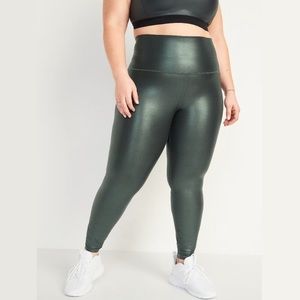 NWT Old Navy Green Shimmer Extra High Waisted PowerSoft Leggings